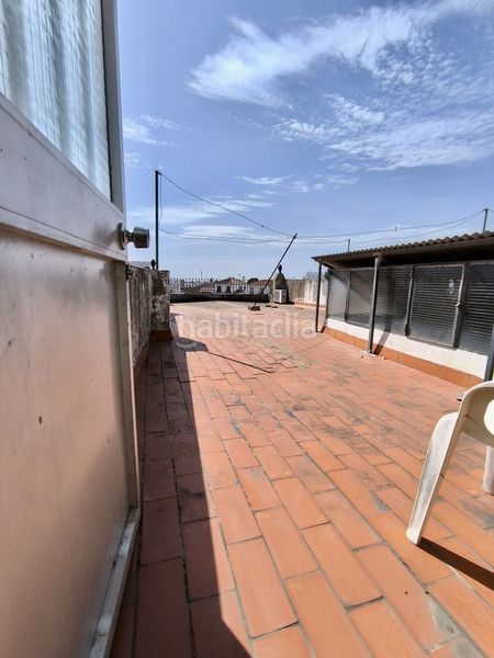 Foto e7983dd6-e2f6-46b5-8e12-f2a0c3c5865e. Casa amb aparcament a Benacazón