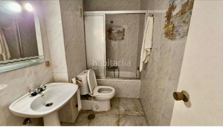 Foto e6ce0630-394f-4c33-a186-4145719b2a2a. Pis a Parque Alcosa Sevilla