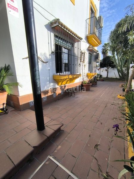 Foto d48ca271-9b0a-4f3a-b1a1-bedb64cccbcb. Casa a Sanlúcar la Mayor