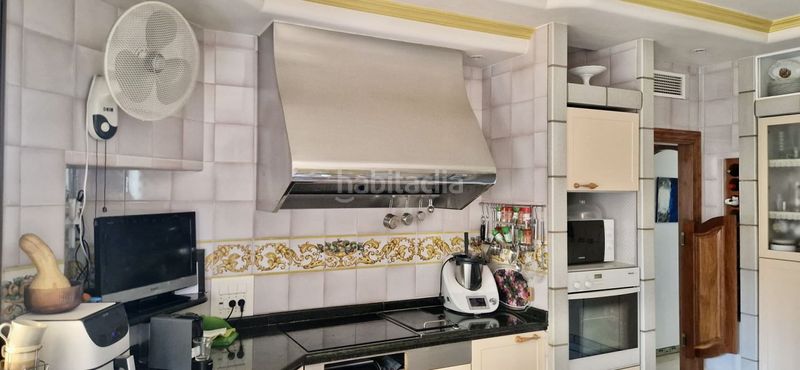 Foto 5d53f799-543d-411c-96e9-239410161f4d. Xalet amb aparcament piscina a Colina Blanca - Las Canteras Camas