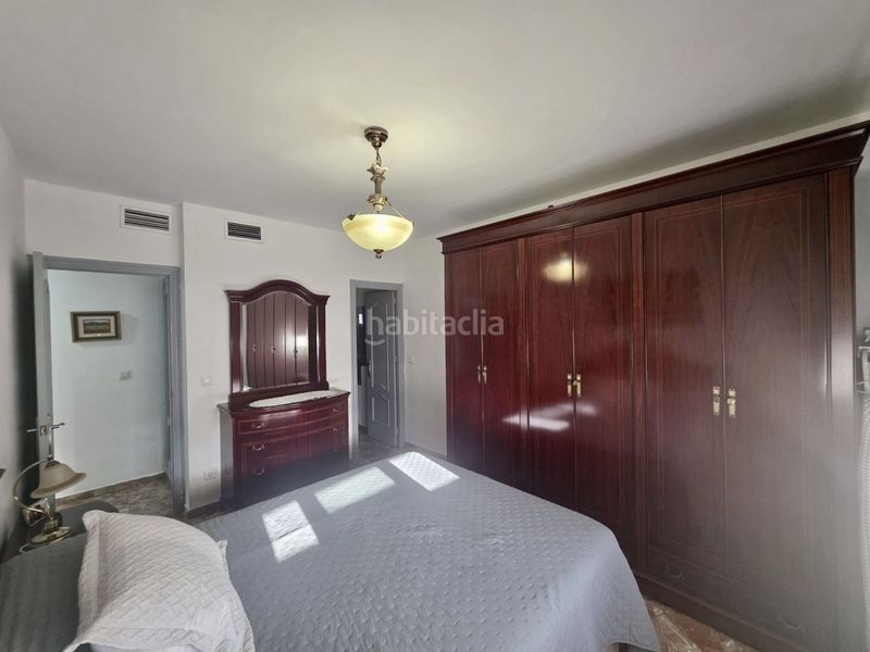 Foto c718e280-b713-44c0-8980-250c77c0f207. Pis amb aparcament a Urbadiez - Entrepuentes Sevilla