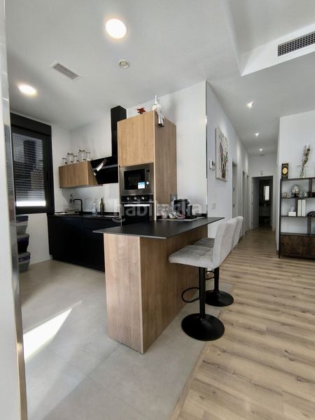 Foto 85fa26f9-e34a-4b85-9a16-5e5d44a3ea69. Chalet  en venta , 4 dormitorios. en Umbrete