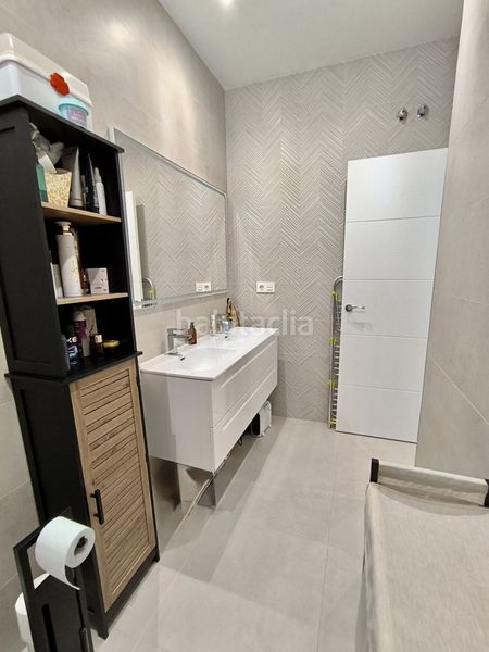 Foto e9c754a7-c8be-4d18-98a8-baf4b002aa35. Chalet  en venta , 4 dormitorios. en Umbrete