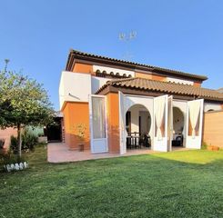 Chalet  Igualdad. Pareado en venta en los arabes, 3 dormitorios.