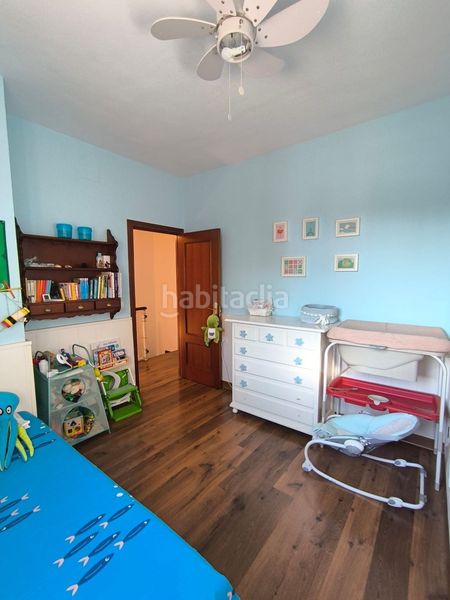 Foto 163f9c83-fac8-4457-b71d-4881993a9fe5. Casa adossada amb aparcament a Umbrete