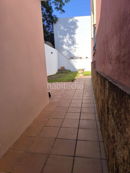 Foto 1ec39151-ff75-4389-99de-fa580651b528. Casa adossada amb aparcament a Umbrete
