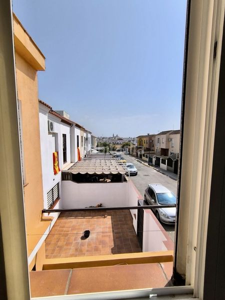 Foto dd5ad3fa-03a3-4400-8584-f997f5753a97. Casa amb calefacció a Umbrete