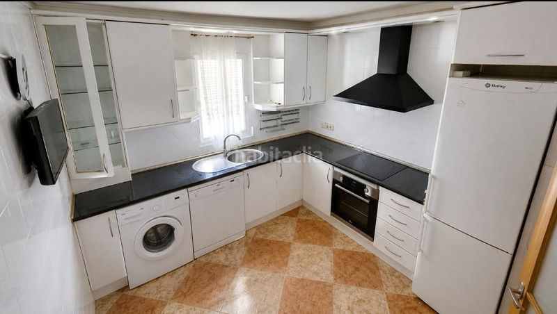 Foto 074265e2-176d-48c6-b20c-57b8cbb1f1c0. Flat in Brenes