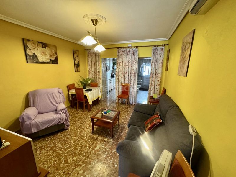 Foto 1048fd80-8c9e-4b14-9940-b670ed924f32. Casa a Triana Oeste Sevilla