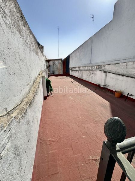 Foto 16d0fd99-aebb-44bc-8b05-8a9ecee667c0. Casa a Triana Oeste Sevilla