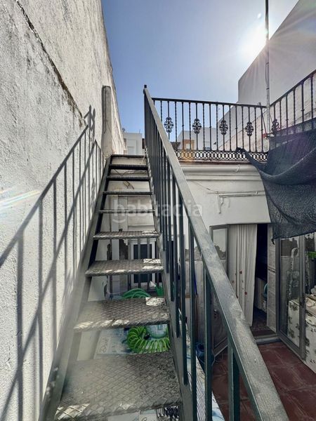 Foto 86146b12-53f0-4f34-91b9-93fef96f1187. Casa a Triana Oeste Sevilla
