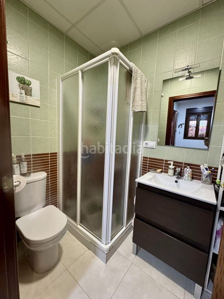 Foto 8cdb591a-1ae8-4ee8-8897-c47294e9d5a9. Casa  en venta , 4 dormitorios. en Brenes