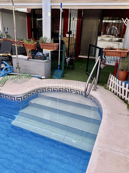Foto 8d7fe66c-0f47-41c6-af0f-cd5757395062. Casa  en venta , 4 dormitorios. en Brenes