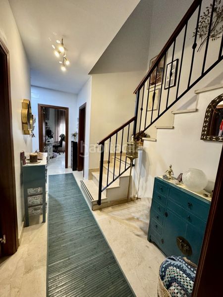Foto 995878f7-9c15-4028-8280-11762a054a16. Casa  en venta , 4 dormitorios. en Brenes