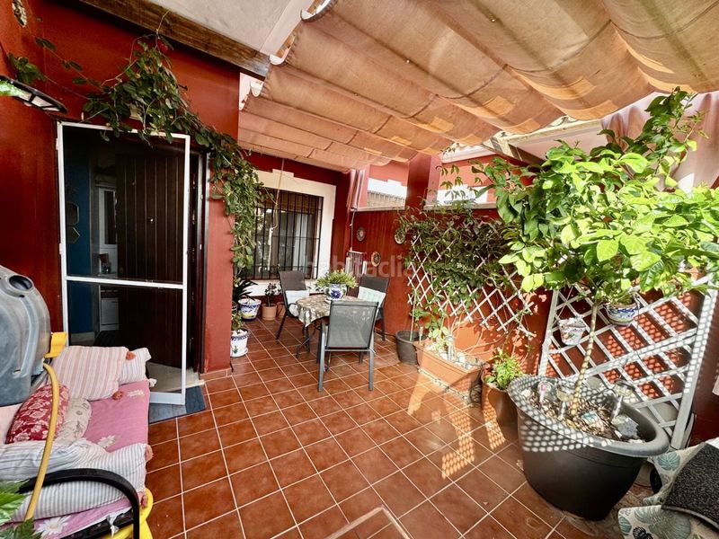 Foto ef0074c5-ad1b-4b84-940e-34762c3432d5. Casa  en venta , 4 dormitorios. en Brenes