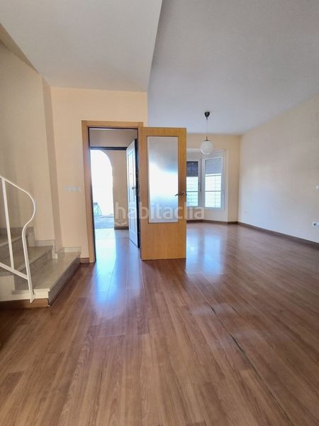 Foto 464286e4-8da0-4634-bc83-ad9569ff571c. Casa adossada a Gerena