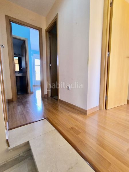 Foto 8a6da0b9-8d80-43cb-9bbd-4ef8cb4111c6. Casa adossada a Gerena