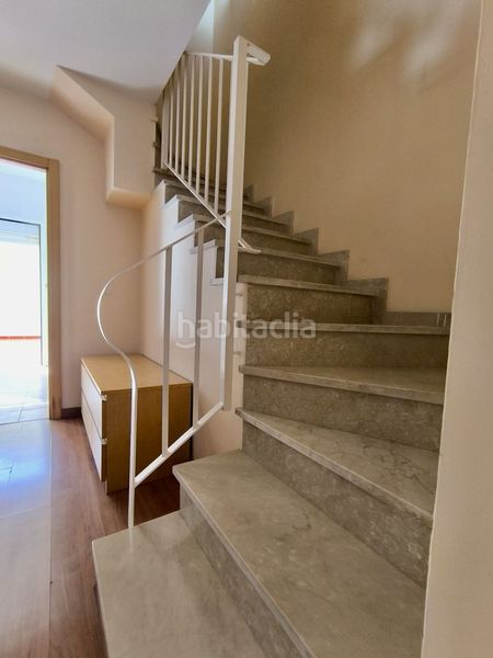 Foto 8e99d3c0-d4e4-42ee-9766-2fe50b51df82. Casa adossada a Gerena