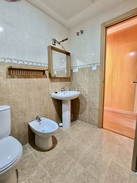 Foto 8f6545ed-1b5d-46c1-a82e-e5a15f2c74dd. Casa adossada a Gerena