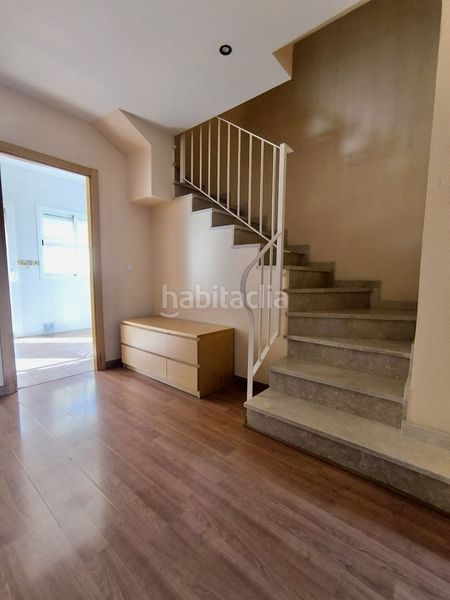 Foto b4873c7c-938b-47e8-887c-7a6d1ca817eb. Casa adossada a Gerena