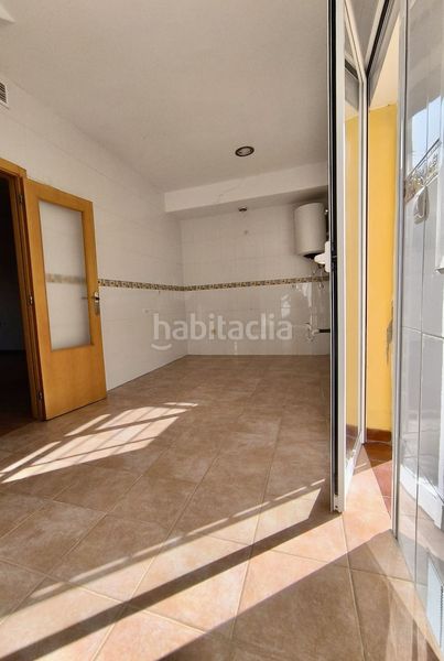 Foto bec81105-baba-46f6-bcf4-5a572dc4265d. Casa adossada a Gerena