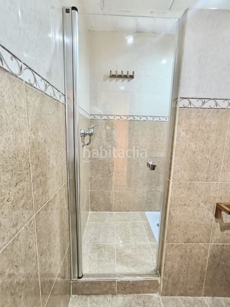 Foto ee65aeb3-bf4b-4db4-b684-02964c04311e. Casa adossada a Gerena