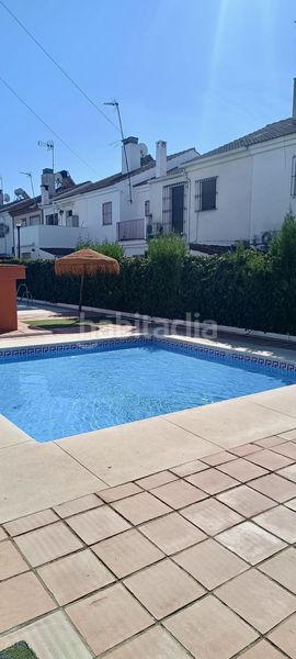 Foto 17c95cb0-7c7d-4f4f-8ed3-8dae3d11947d. Casa con piscina in Las Almenas Tomares