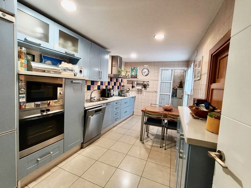 Foto 6ba6cc3e-3670-4984-9a6d-c6de9b93f52b. Casa con piscina in Las Almenas Tomares