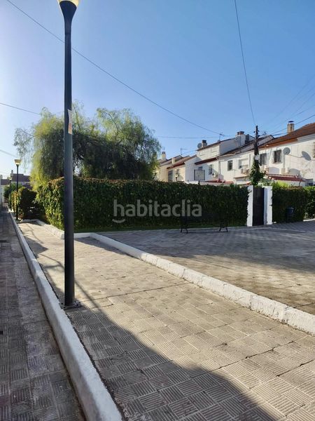 Foto b0bbfa22-bbf7-4077-b940-3dd25dc42b10. Casa con piscina in Las Almenas Tomares