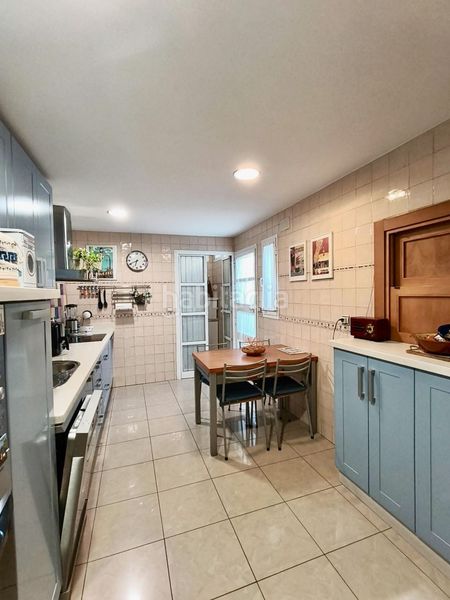 Foto cde2777f-4eb5-40ba-a9f3-662438ffe295. Casa con piscina in Las Almenas Tomares