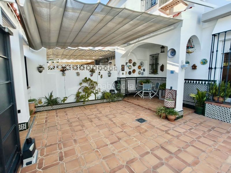 Foto ee732255-2f2a-4b6f-9250-e6db2a9c321f. Casa con piscina in Las Almenas Tomares