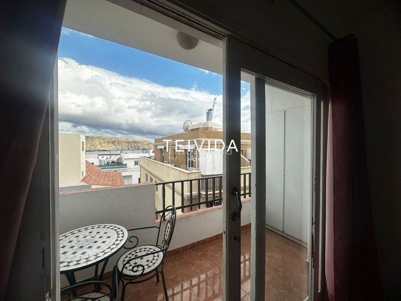 Foto a4f88bc3-dbba-493e-b70c-6edc11914bec. Lloguer pis a Los Cristianos Arona