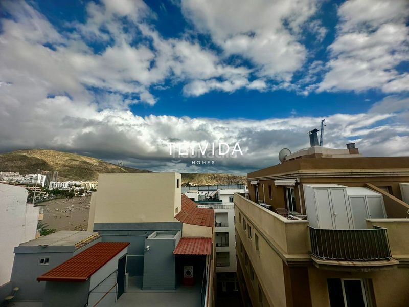 Foto a5844aae-9b81-4cdc-821c-1bb03554bc80. Lloguer pis a Los Cristianos Arona