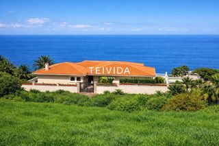 Casa  Carretera tacoronte–tejina (tf-16). Villa independiente en tacoronte con jardín y amplios espacios e