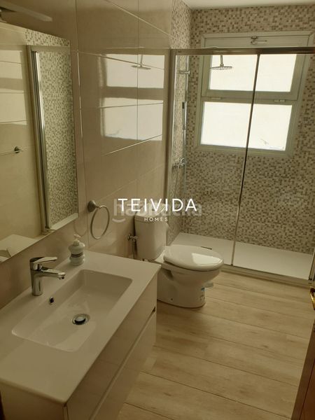 Foto 866c1d0b-98b9-4a7e-9c1f-e9bd3319a96d. Piso  reformado con garaje y trastero en edificio con ascensor en Valle San Lorenzo! en Arona