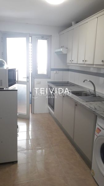 Foto c98b8cec-7be3-48f5-8728-2488aea4b65b. Piso  reformado con garaje y trastero en edificio con ascensor en Valle San Lorenzo! en Arona