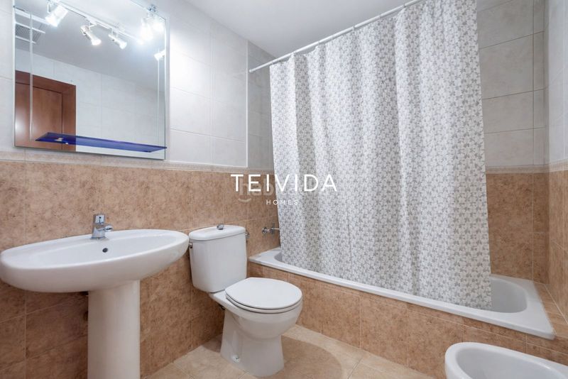 Foto 6bde6163-a28d-469b-bb9a-642fd08b5217. Pis amb aparcament a Cabo Blanco Arona