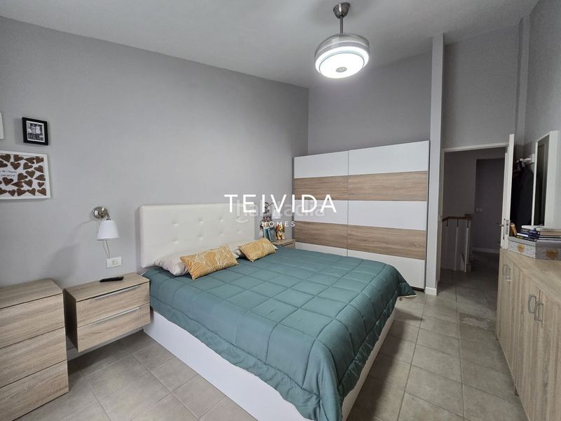 Foto 48e069e8-76d4-41d9-bf6c-4f24f3ded4d2. Casa adossada amb aparcament piscina a Guaza Arona