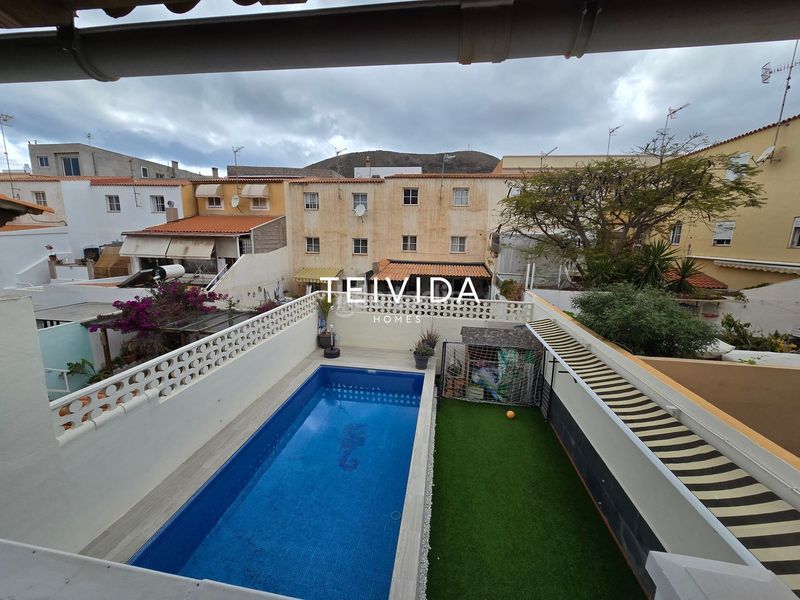 Foto 6020bc2c-ce9d-4465-9f50-2da769e14f47. Casa adossada amb aparcament piscina a Guaza Arona