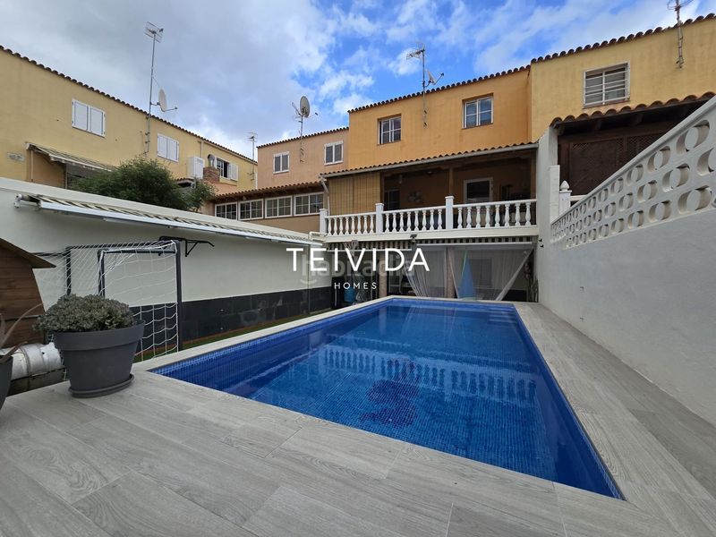 Foto dcefaf90-8b0c-4adc-a254-4e4deb907109. Casa adossada amb aparcament piscina a Guaza Arona