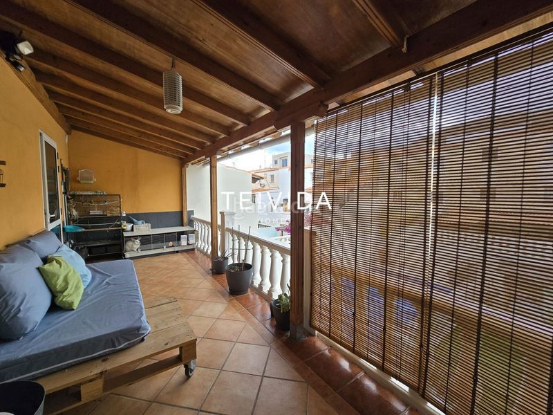 Foto ecdfe357-d200-44a6-b08a-385c55b4507f. Casa adossada amb aparcament piscina a Guaza Arona