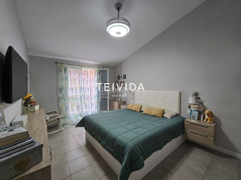 Foto fda7592f-f2c8-405b-b41f-bc4dce596b07. Casa adossada amb aparcament piscina a Guaza Arona