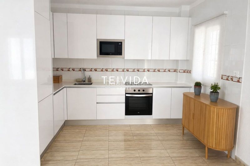 Foto cf454a38-d76a-49b0-a794-653bf83dfbc2. Pis amb aparcament piscina a Palm - Mar Arona