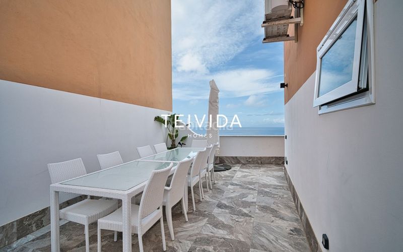 Foto d1f994e2-1d67-4da1-9c3b-43692df7528d. Casa adossada amb aparcament a San Eugenio Alto Adeje