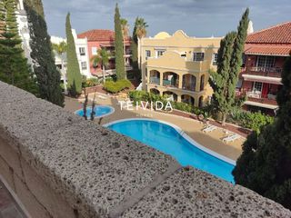 Appartamento  Calle mencey güímar. Piso con terraza, jacuzzi, piscina y garaje en llano del camello