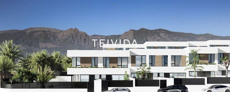 Foto bee0f8dd-3727-4fe8-b583-a5f31a84507d. Casa a schiera con parcheggio piscina in Centro Güímar