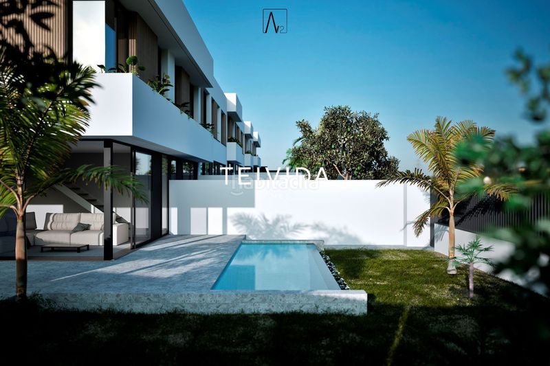 Foto 4a246aa8-0a81-4cc2-813d-e3bc9a820bb5. Casa adossada amb aparcament piscina a Centro Güímar