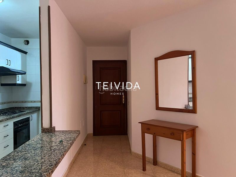 Foto 66cd604c-3ce2-4e2d-b3b7-9fff8afae554. Pis amb aparcament a Las Galletas Arona