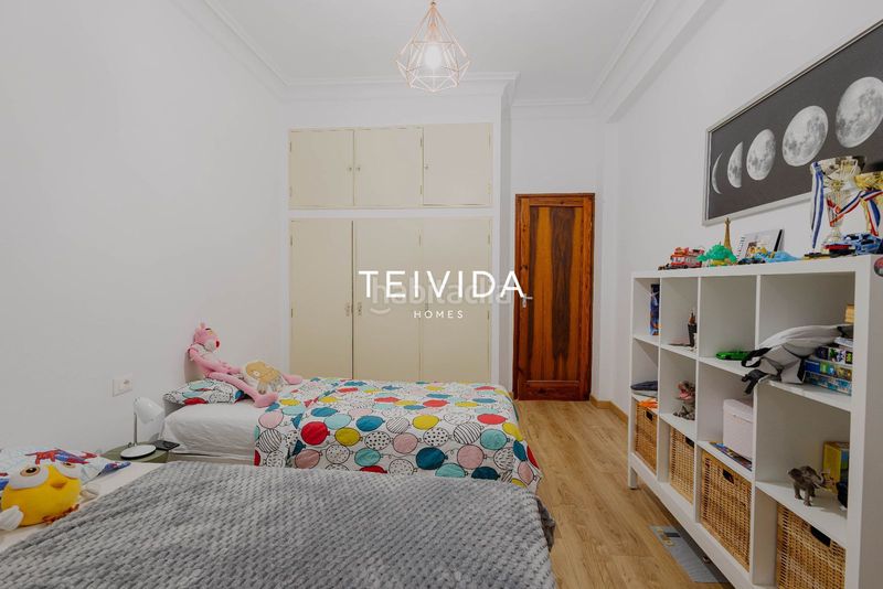 Foto 5293c5fd-f346-4790-a6b2-c6587121cfa4. Edifici a Guía de Isora interior Guía de Isora