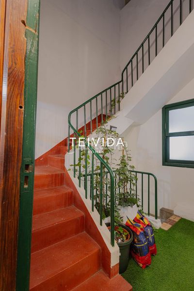 Foto a05687a6-b7dd-4860-8acd-dcf15b8cb908. Edifici a Guía de Isora interior Guía de Isora